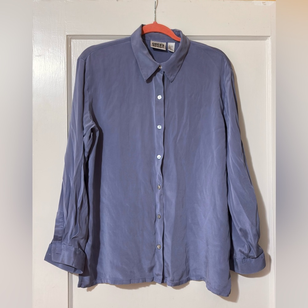 Chico’s Silk Blend Blouse Top Lavender Button Down Long Sleeves Size 2 Office